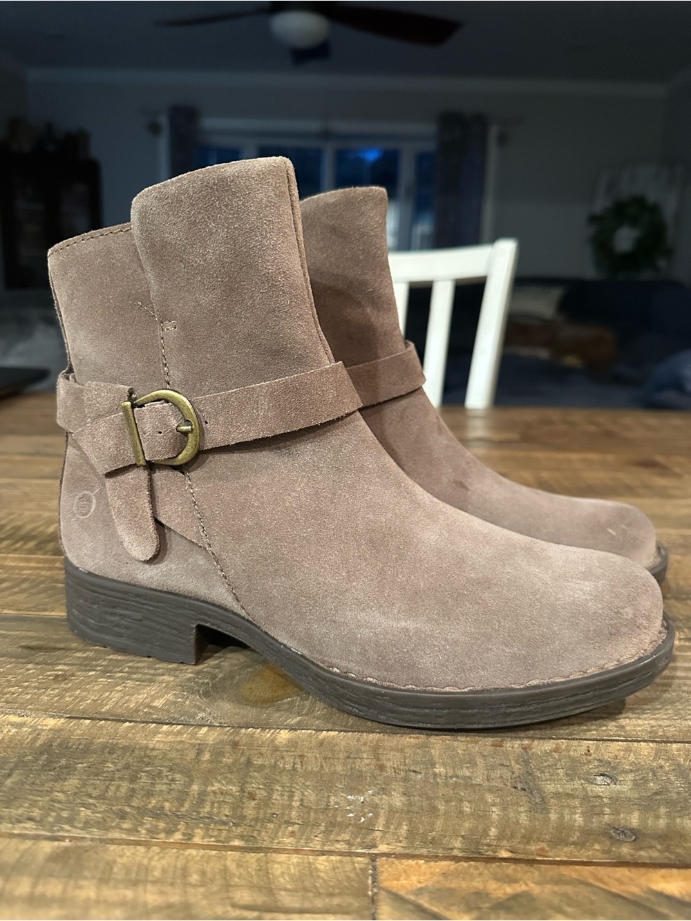 Born Jorgette Taupe Suede Ankle Boots Size 8
